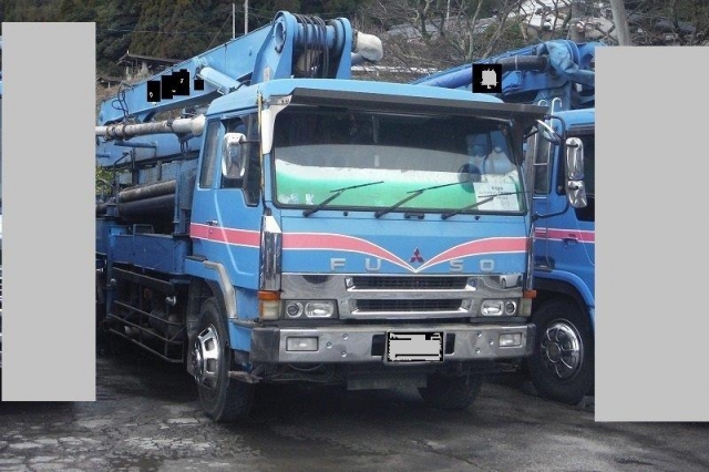 MITSUBISHI CONCRETE PUMP TRUCK