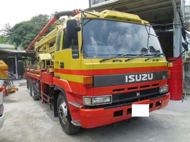 IHI CONCRETE PUMP TRUCK