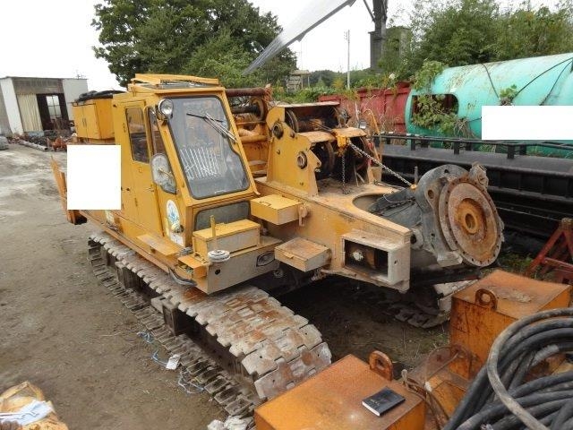 日本車輌製造製　パイルドライバー