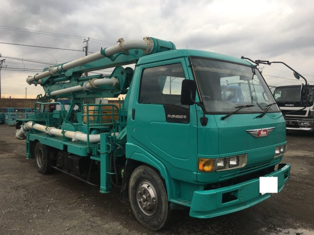 IHI製 コンクリートポンプ車　IPJ70B-4N18 ブーム18ｍ