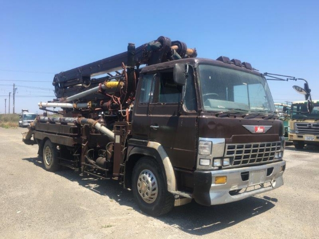 極東開発製コンクリートポンプ車　PY110-25　ピストン式　ブーム25ｍ