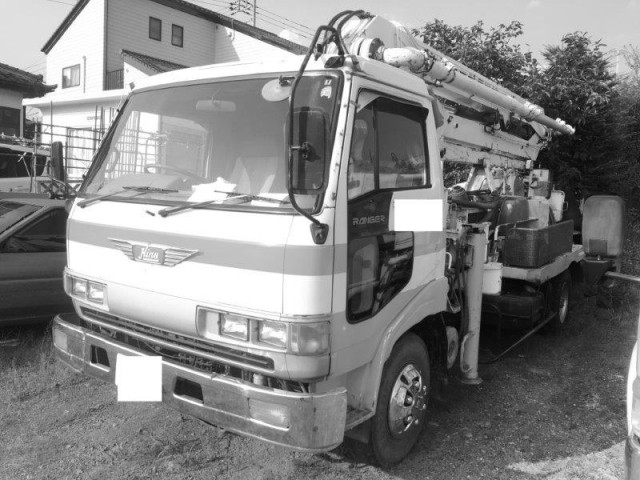 極東開発製コンクリートポンプ車　　PH65-18 H3登録　スクイズ 委託車輌